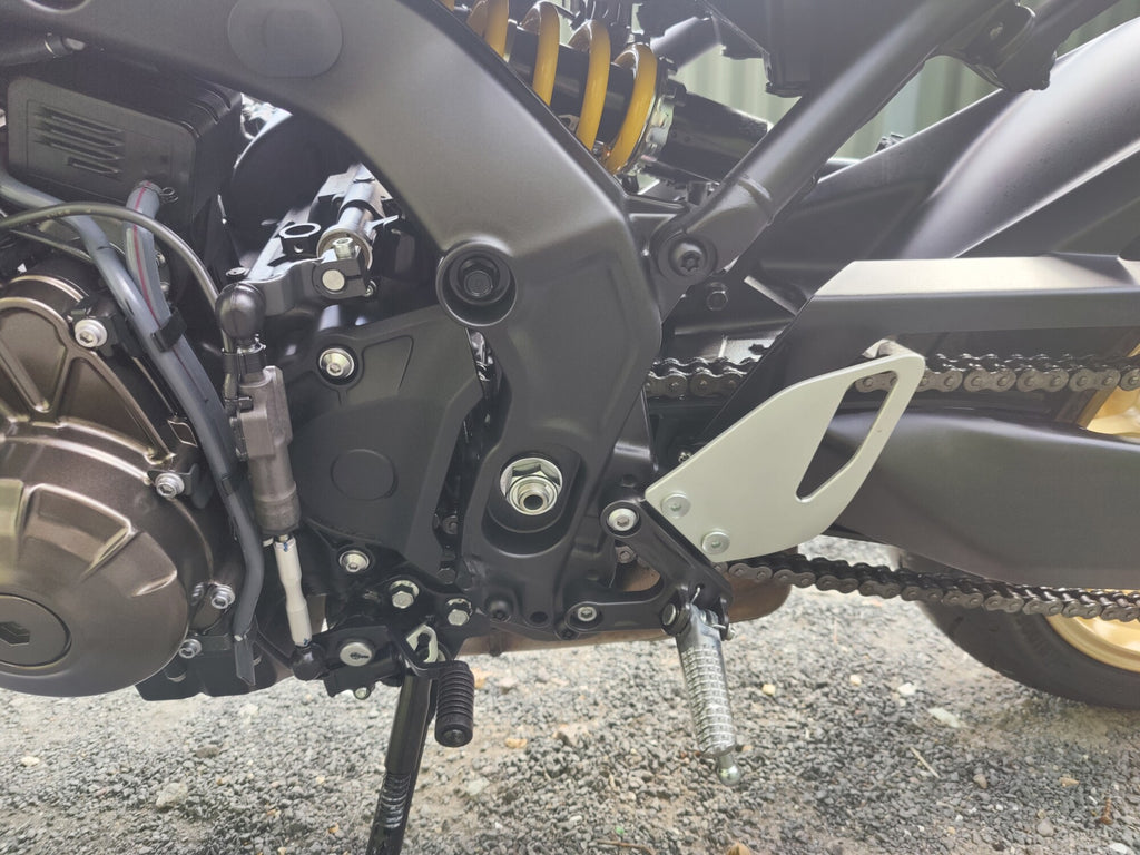 YAMAHA XSR 900 IN LEGEND BLUE image 21