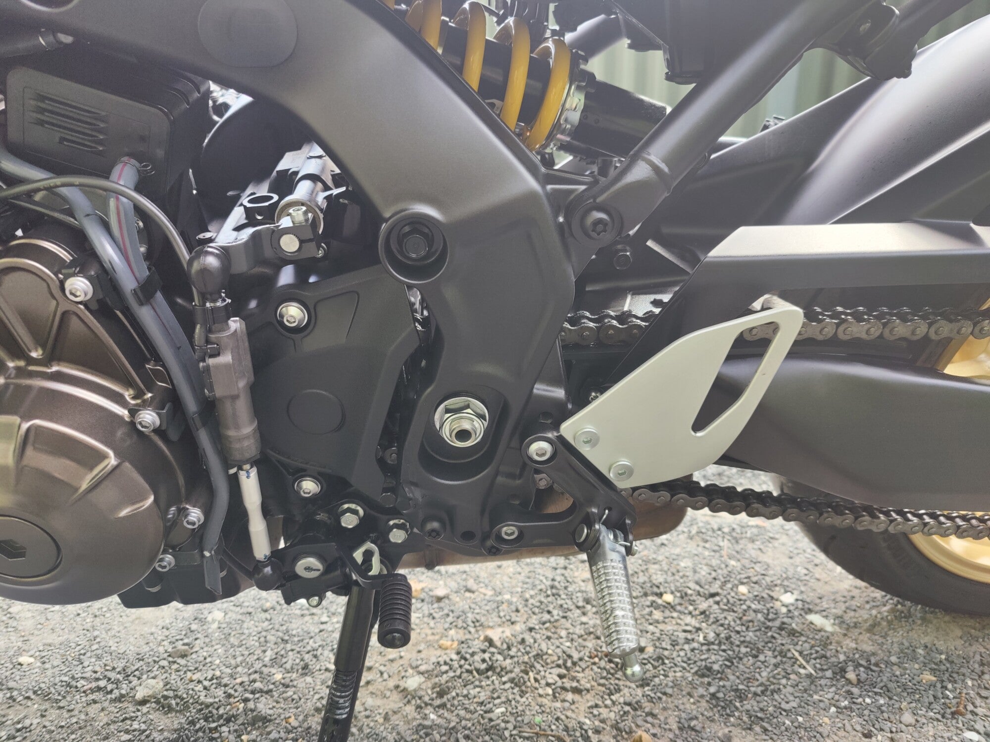 YAMAHA XSR 900 IN LEGEND BLUE image 21