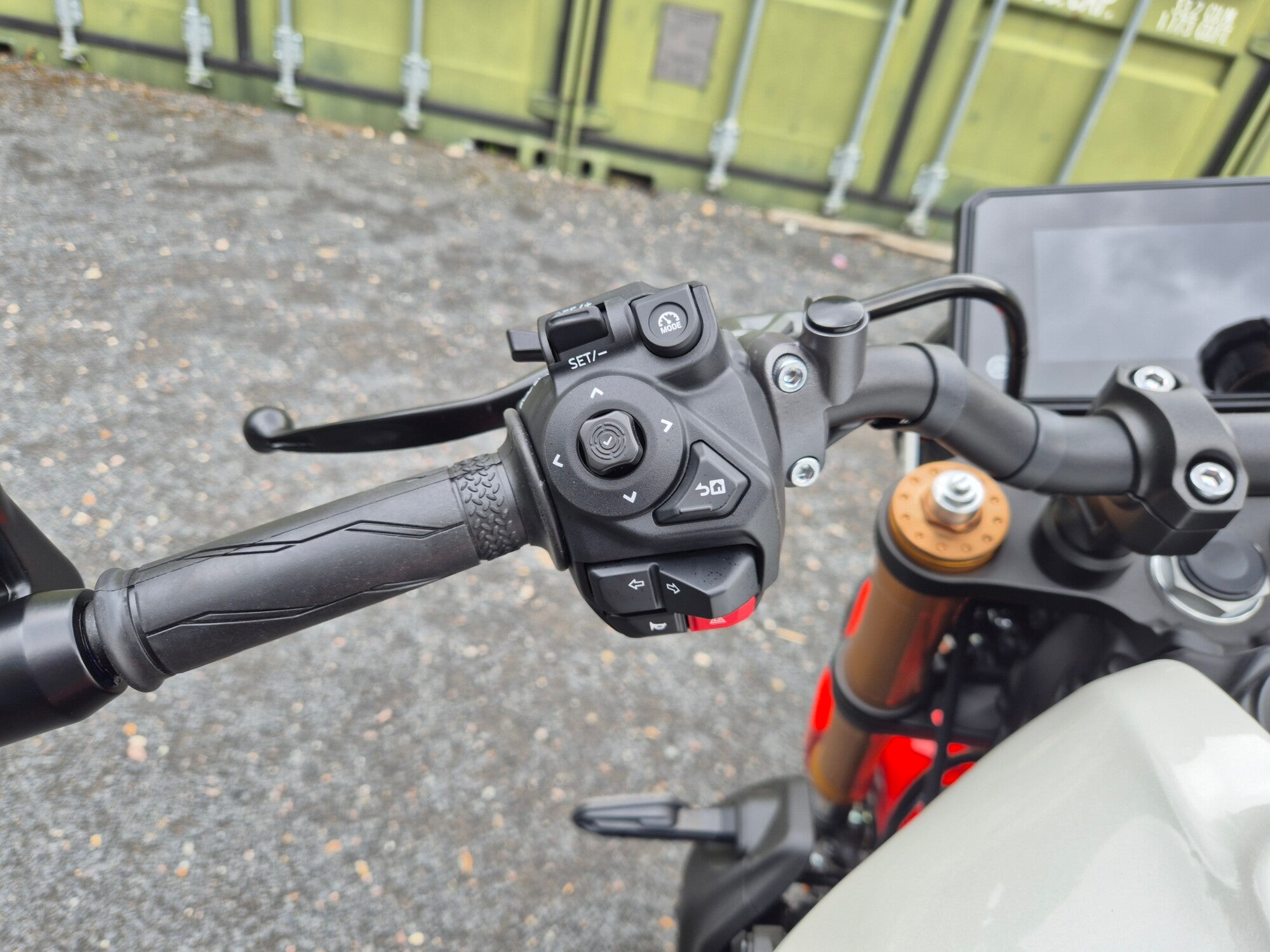 Yamaha XSR900 image 22