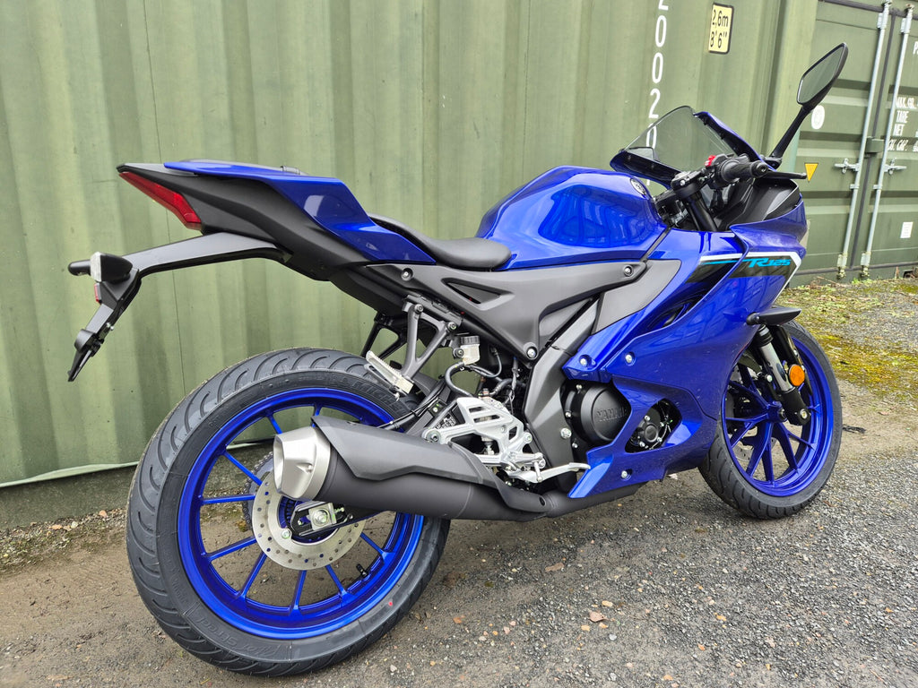 Yamaha R125 - In stock! image 2