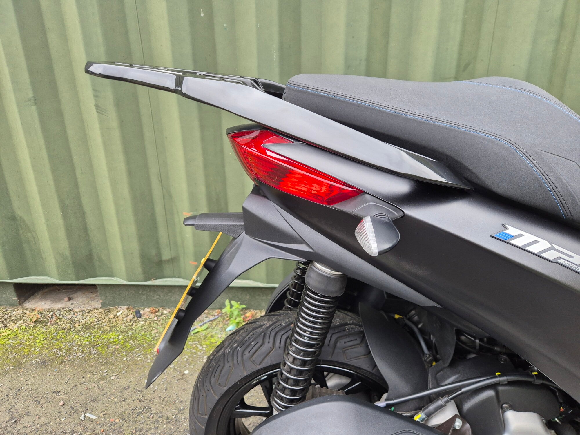 Piaggio MP3 310 Sport - 2025 image 11