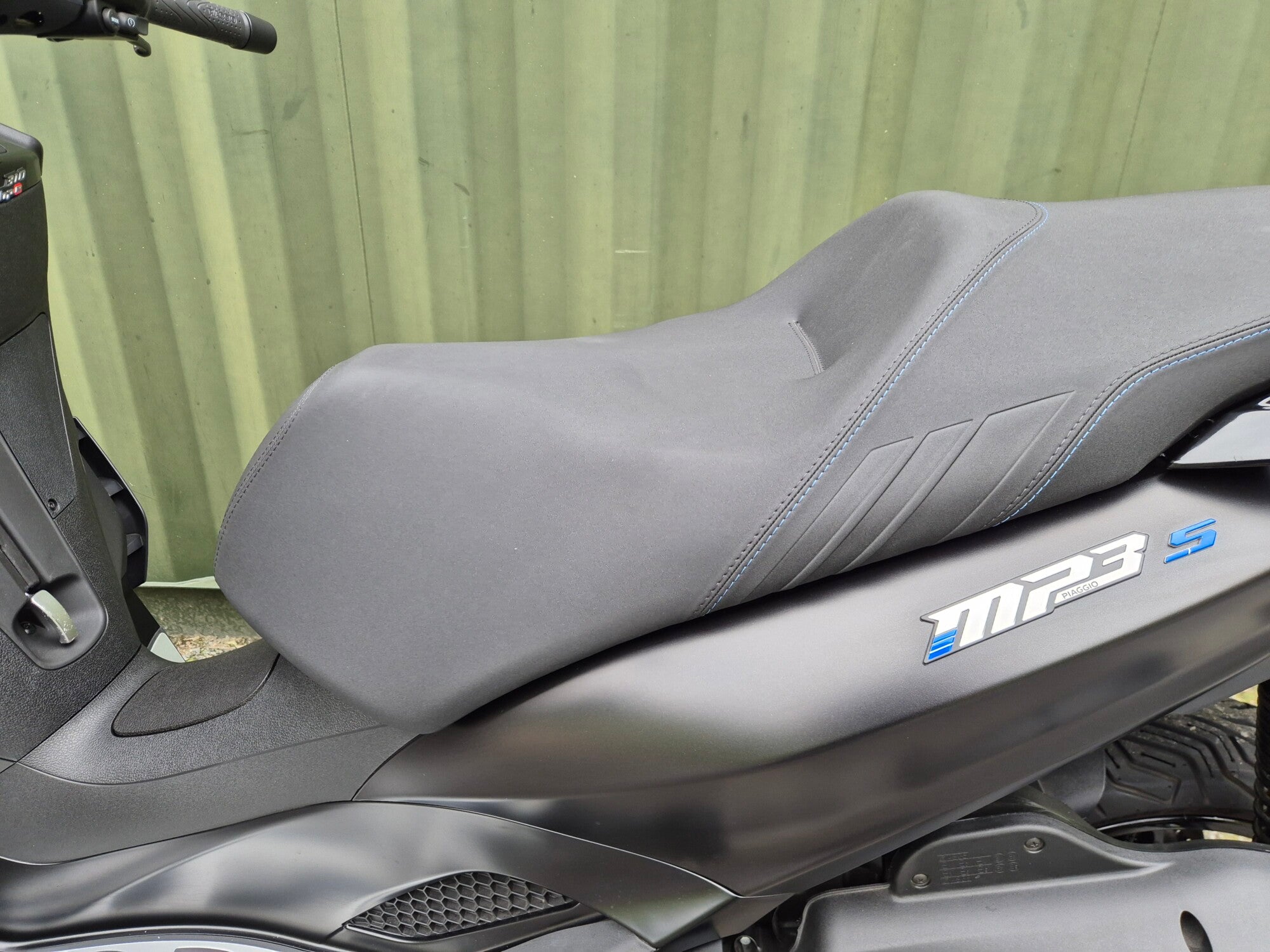 Piaggio MP3 310 Sport - 2025 image 41