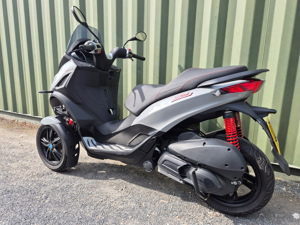 Piaggio MP3 300 Sport - 2021