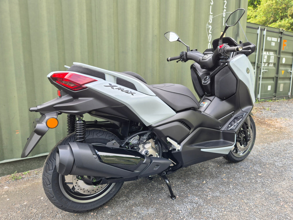 Yamaha XMAX 300 Tech MAX+