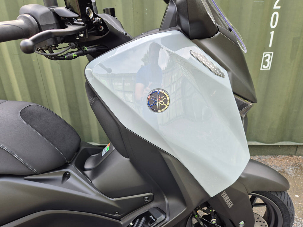 Yamaha XMAX 300 Tech MAX+