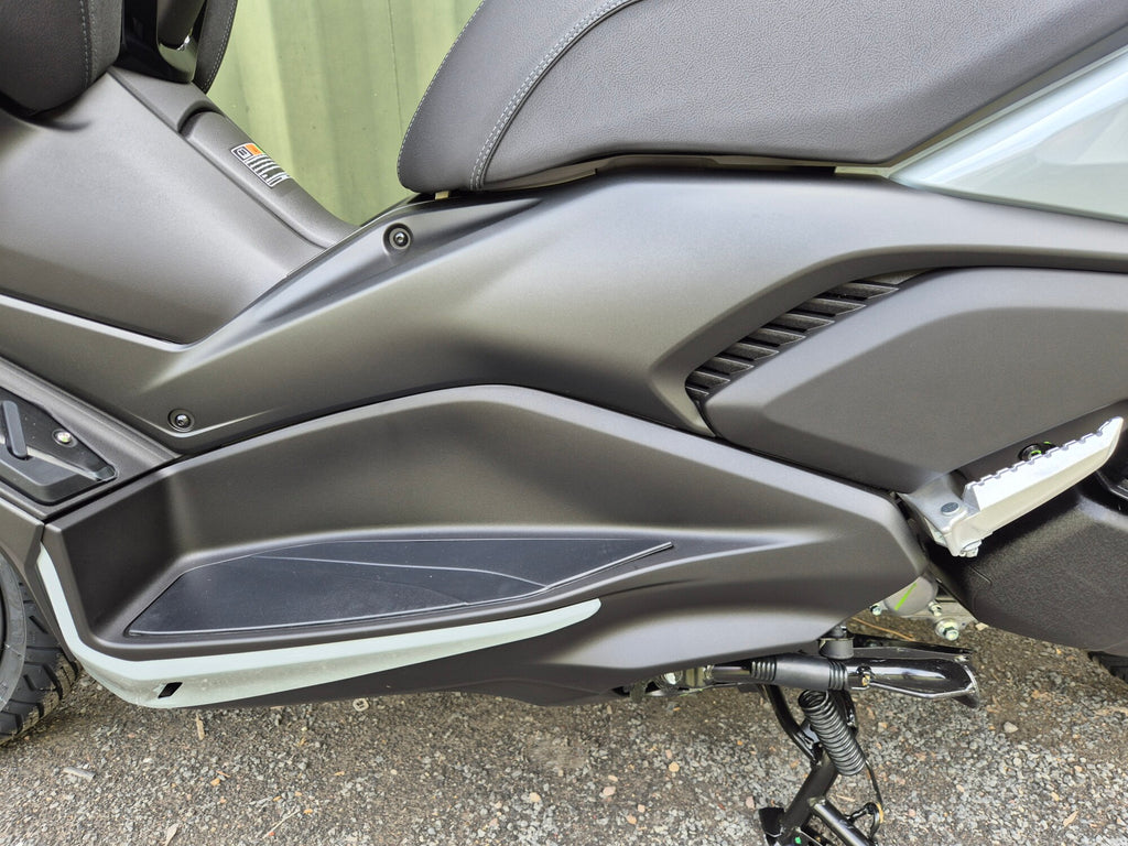 Yamaha XMAX 300 Tech MAX+
