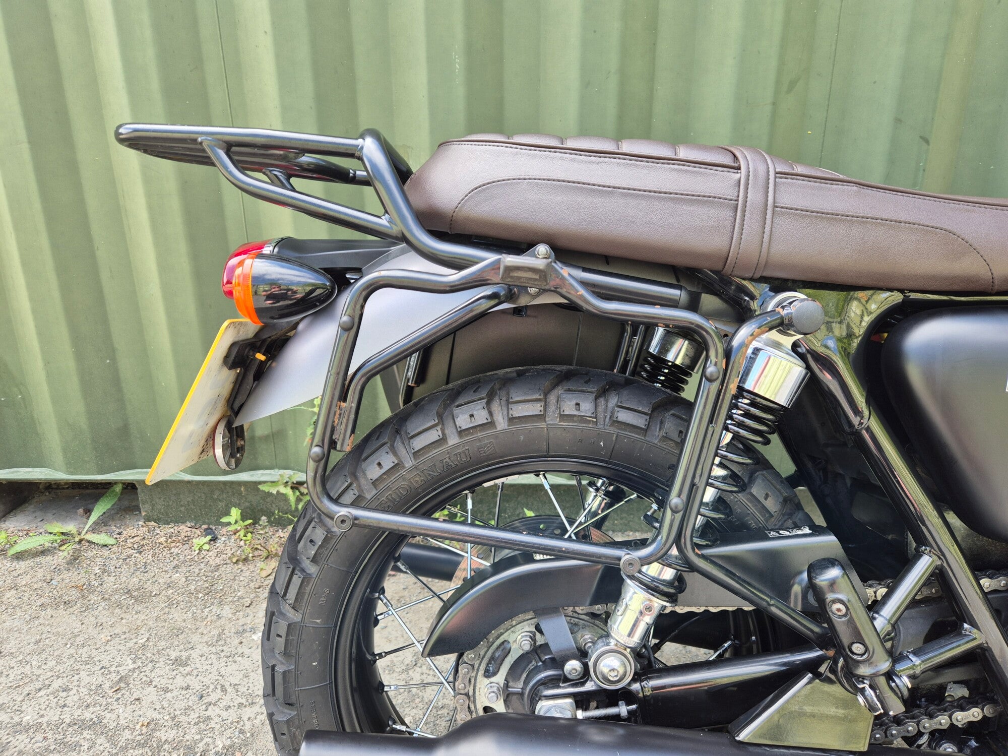 Triumph Bonneville T120 Black