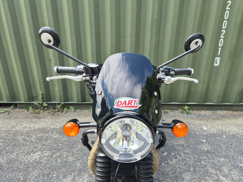 Triumph Bonneville T120 Black