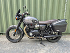 Triumph Bonneville T120 Black