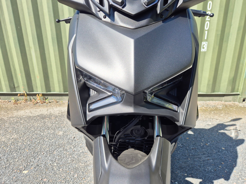 Yamaha XMAX 125 - Icon Black - In stock