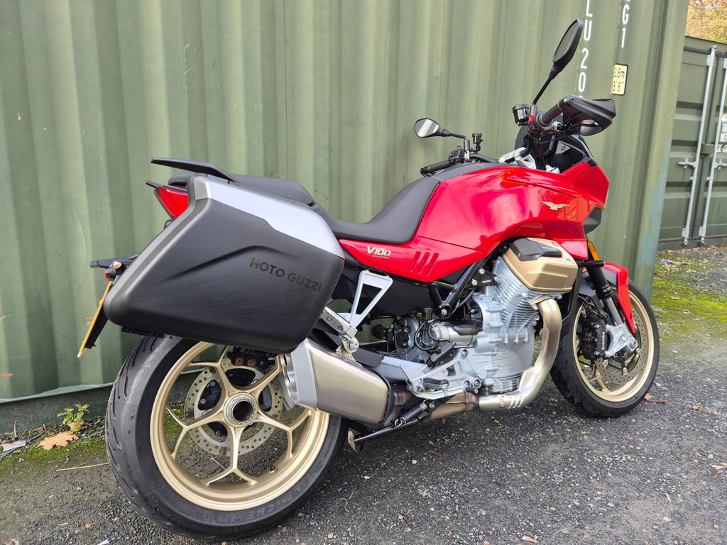 Moto Guzzi V100 - 2024