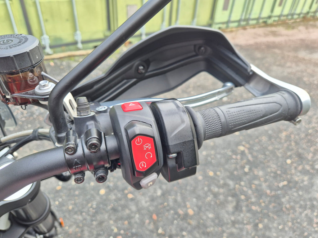 Triumph Scrambler 1200 XC Gold Line