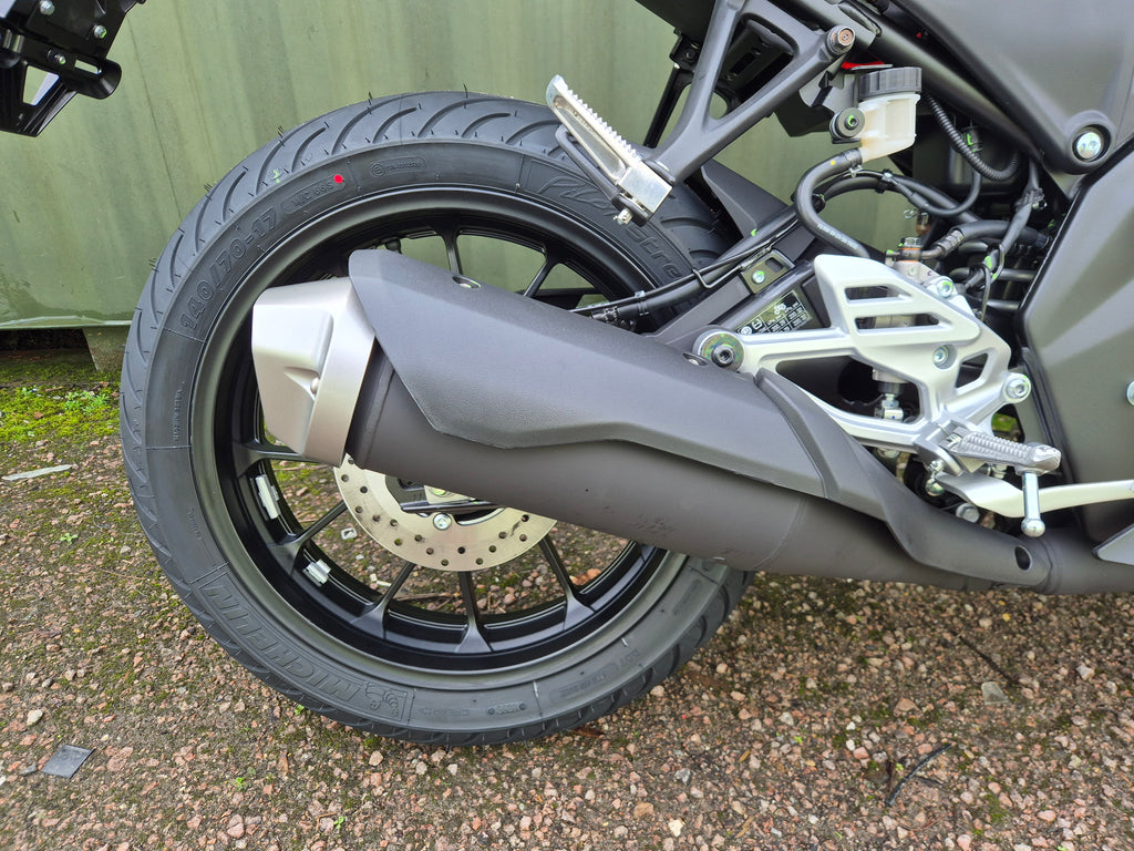 Yamaha R125 70th Anniversary - In stock!