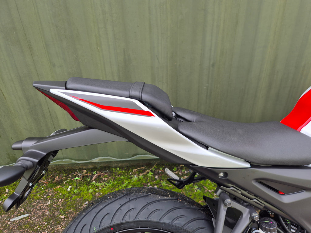 Yamaha R125 70th Anniversary - In stock!