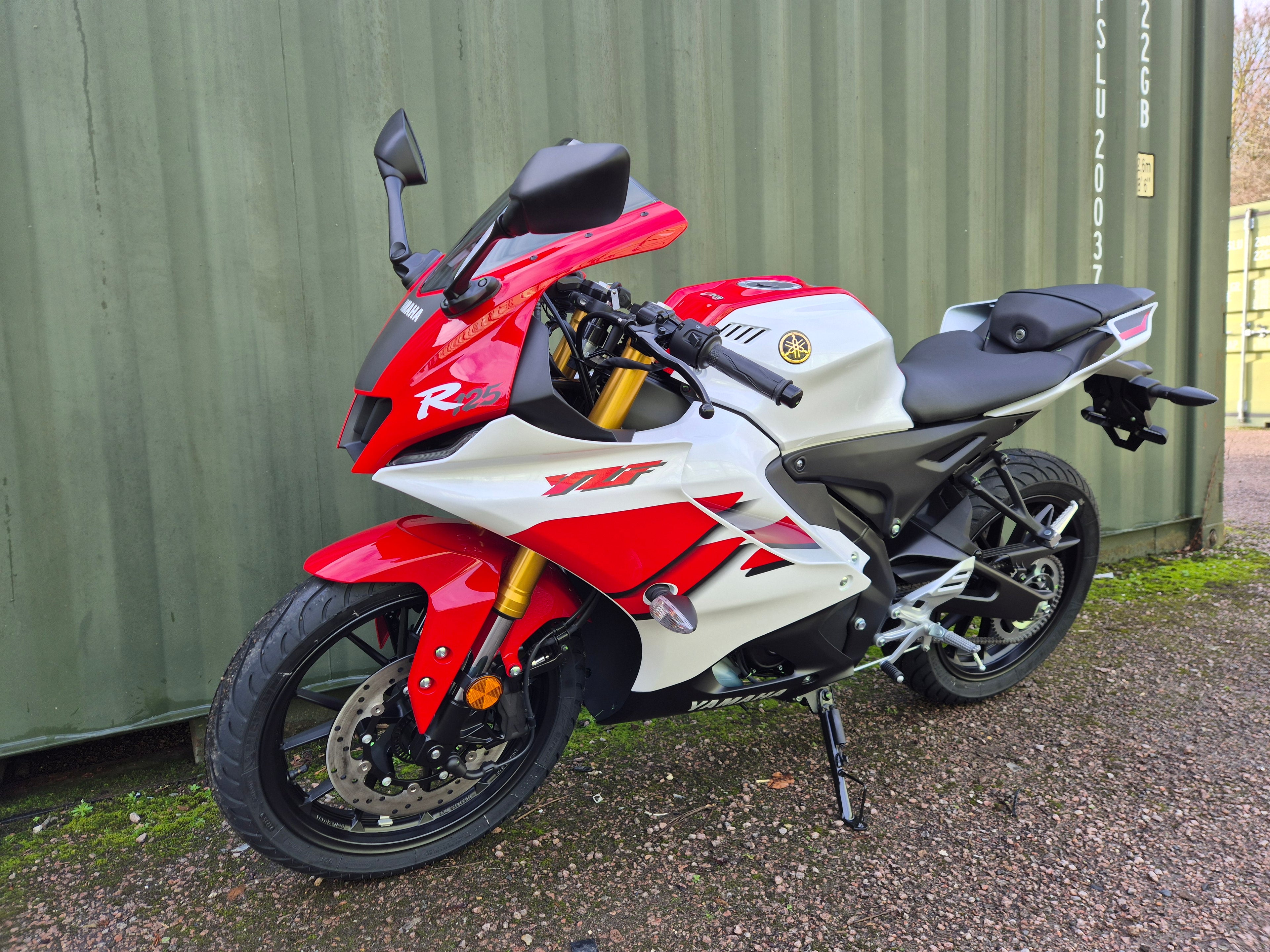 Yamaha R125 70th Anniversary - In stock!
