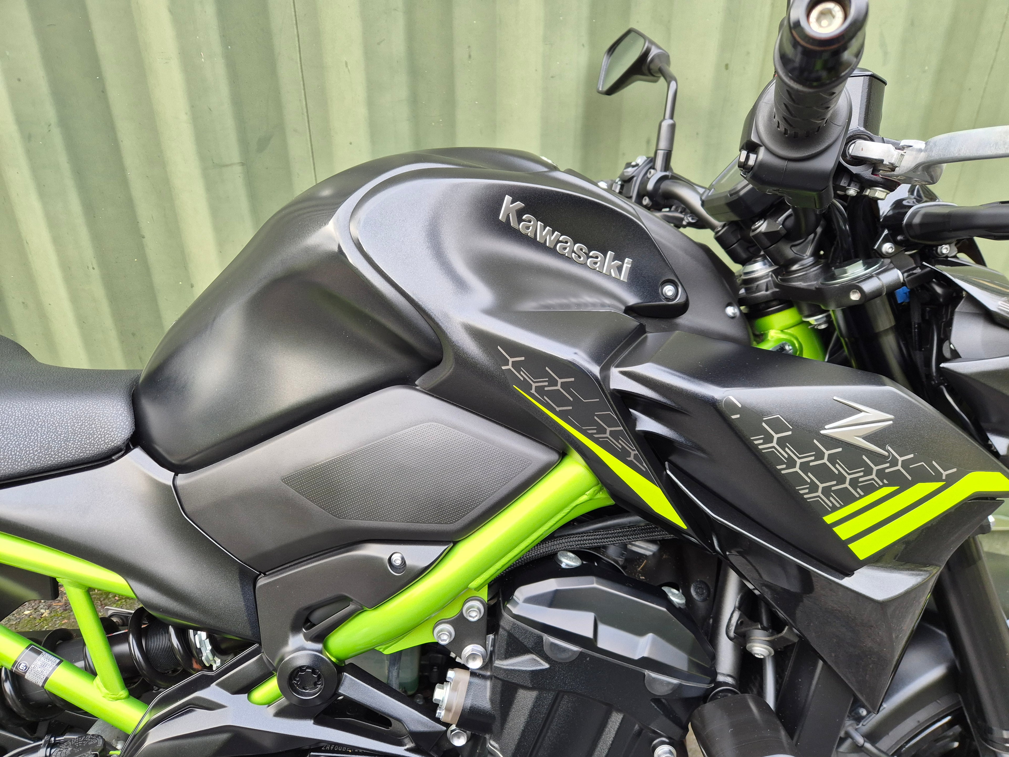Kawasaki Z900