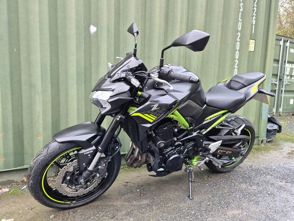 Kawasaki Z900