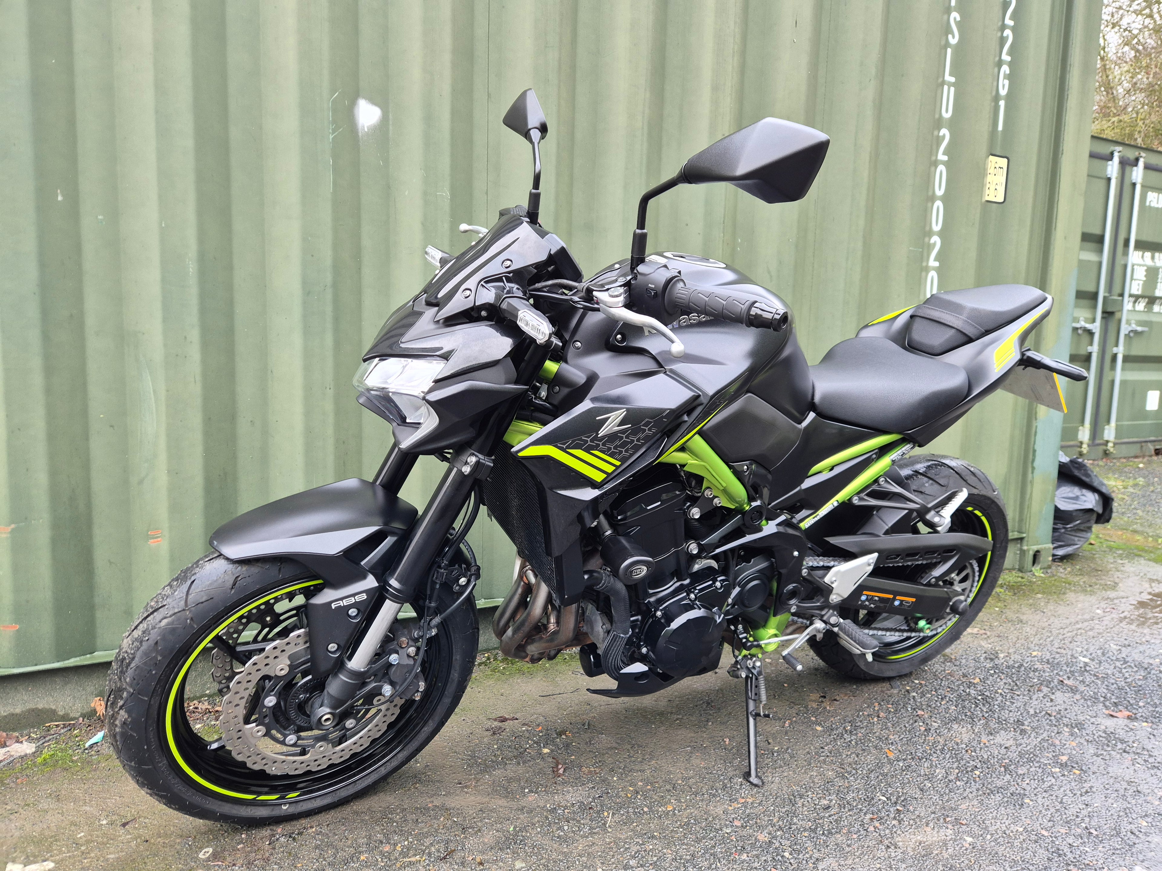 Kawasaki Z900