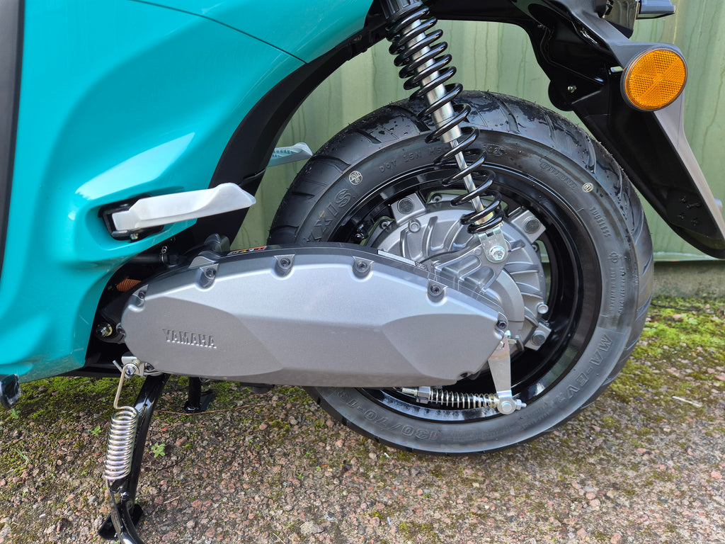 Yamaha NEO's Dual Battery - SAVE £400!
