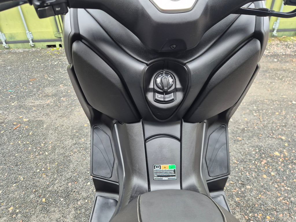 Yamaha XMAX 125
