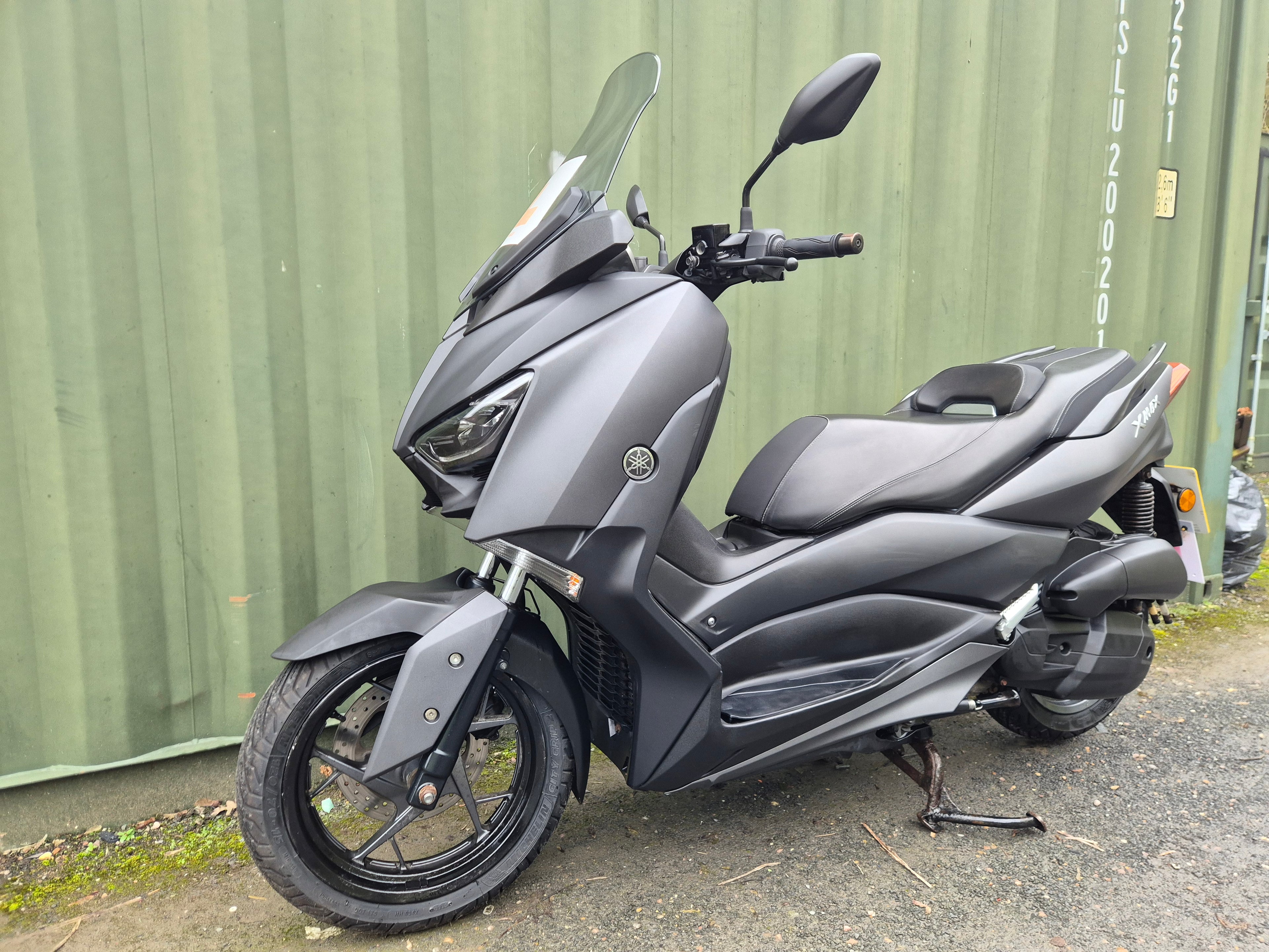 Yamaha XMAX 125