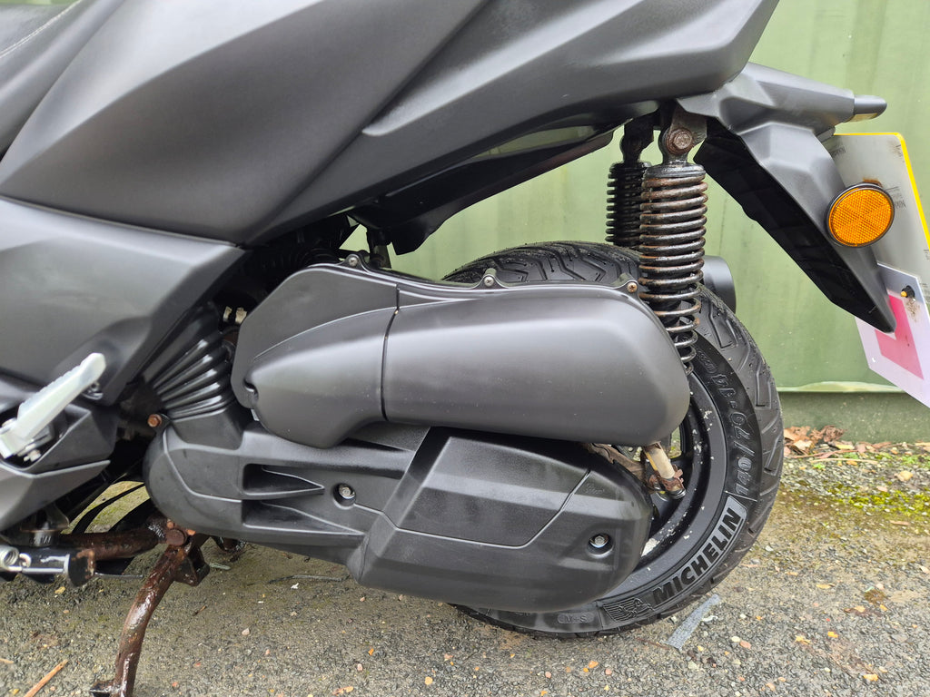 Yamaha XMAX 125