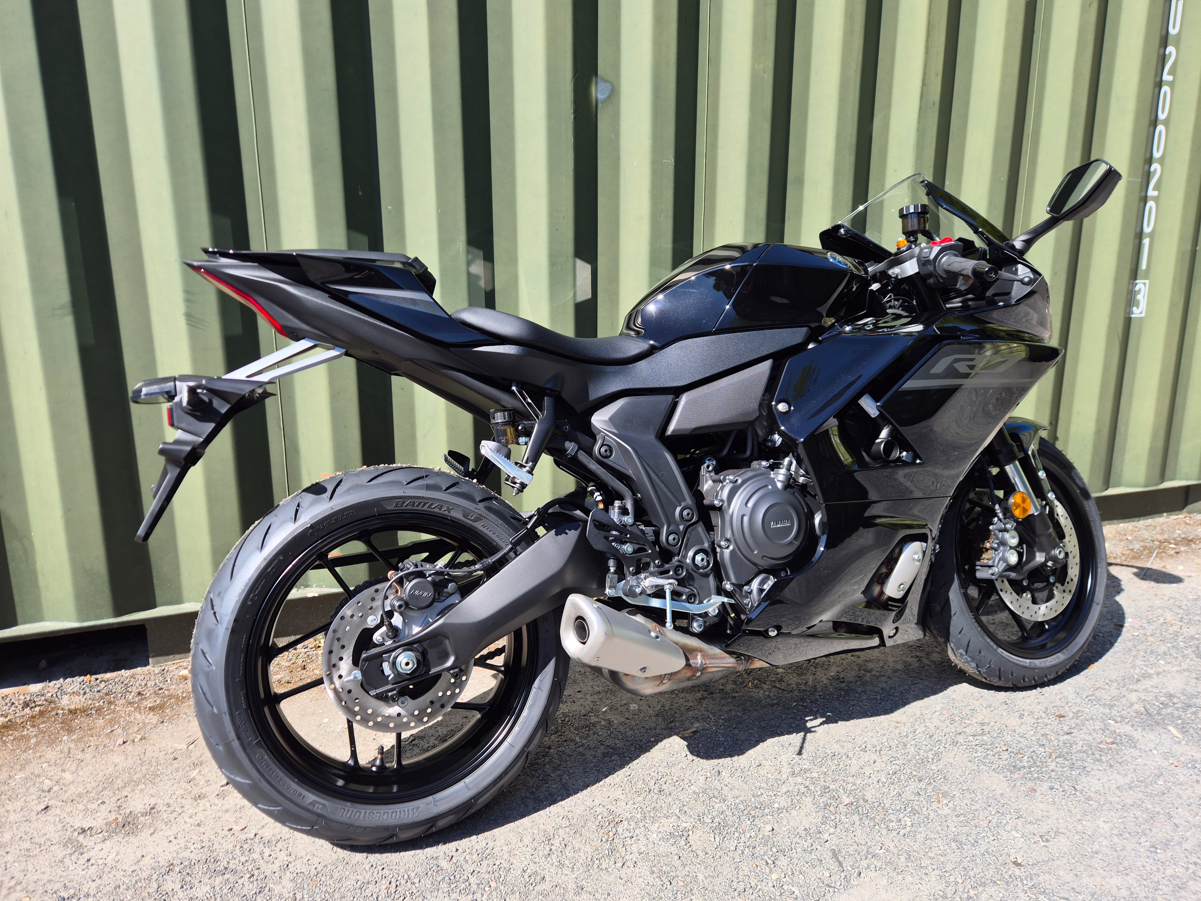Yamaha R7 - In stock