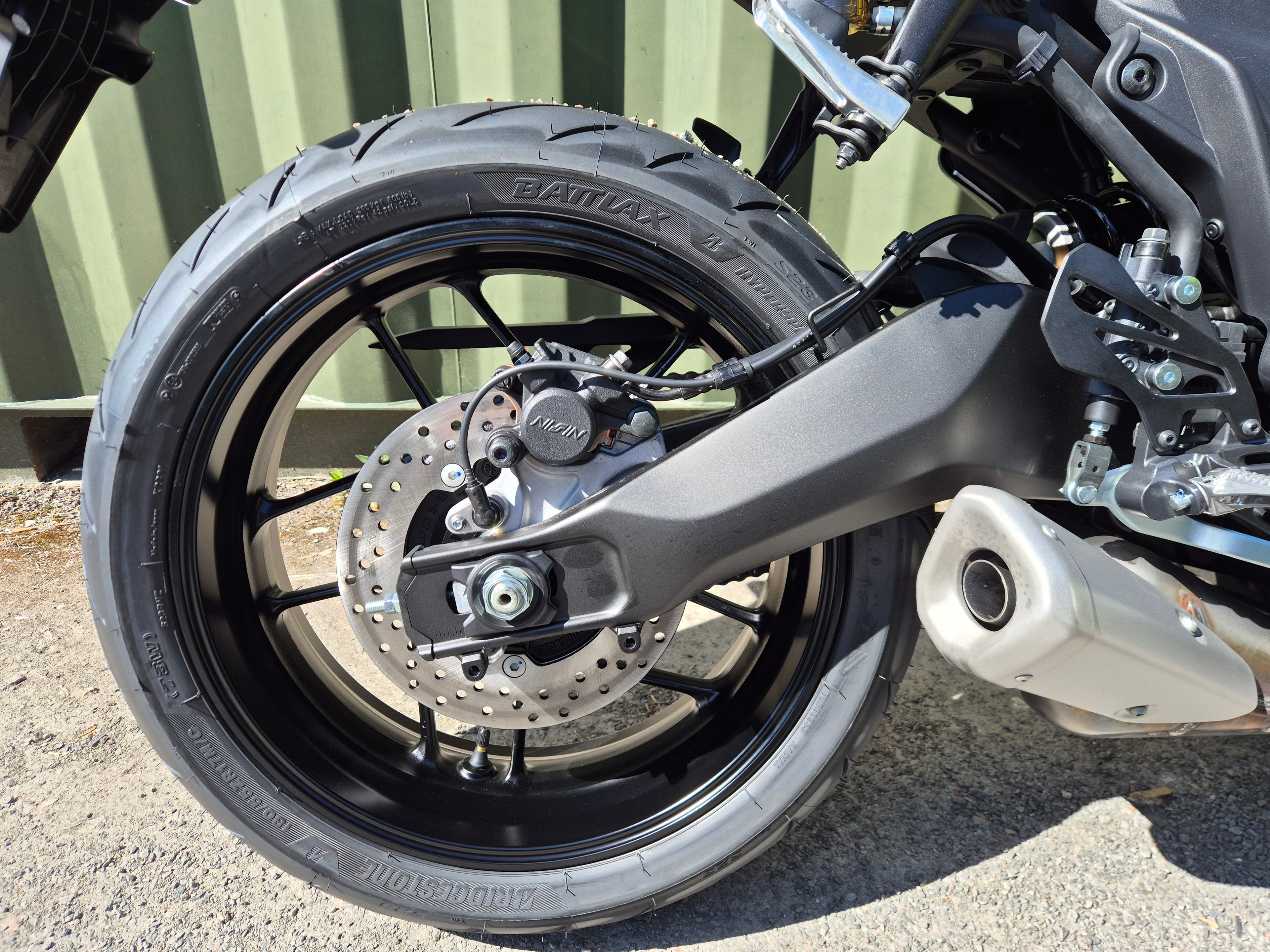 Yamaha R7 - In stock