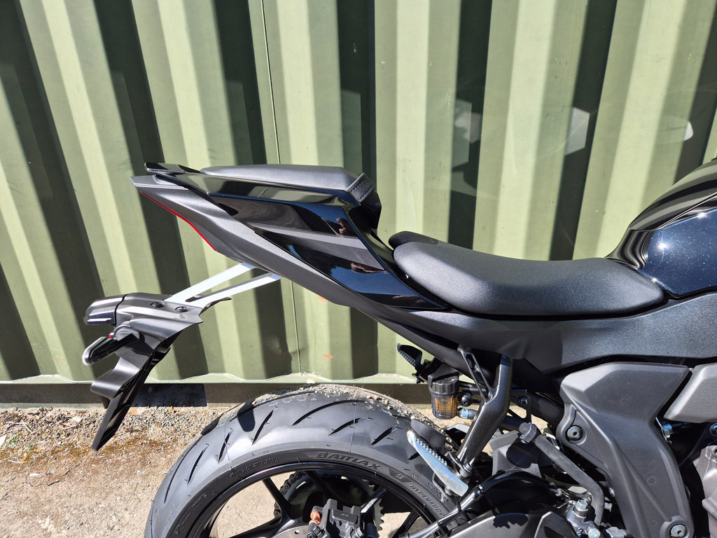 Yamaha R7 - In stock