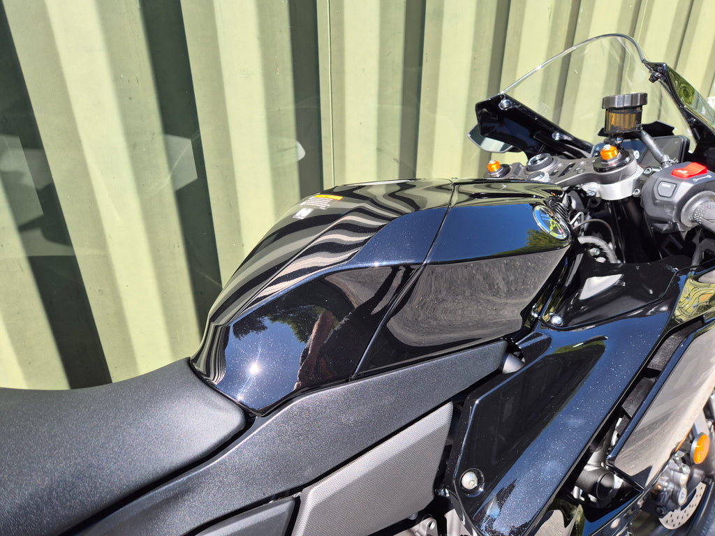 Yamaha R7 - In stock