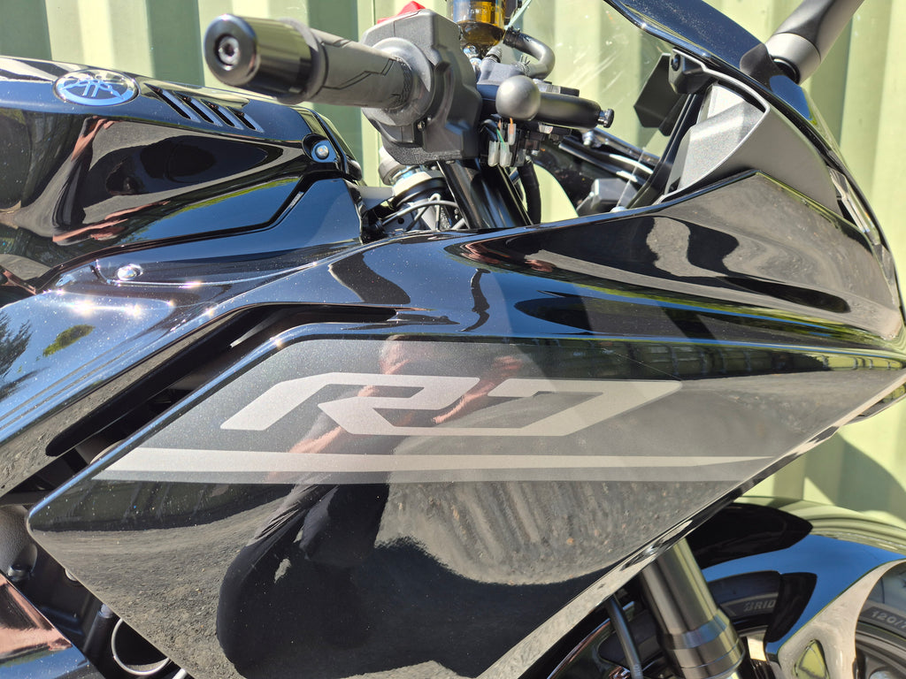 Yamaha R7 - In stock