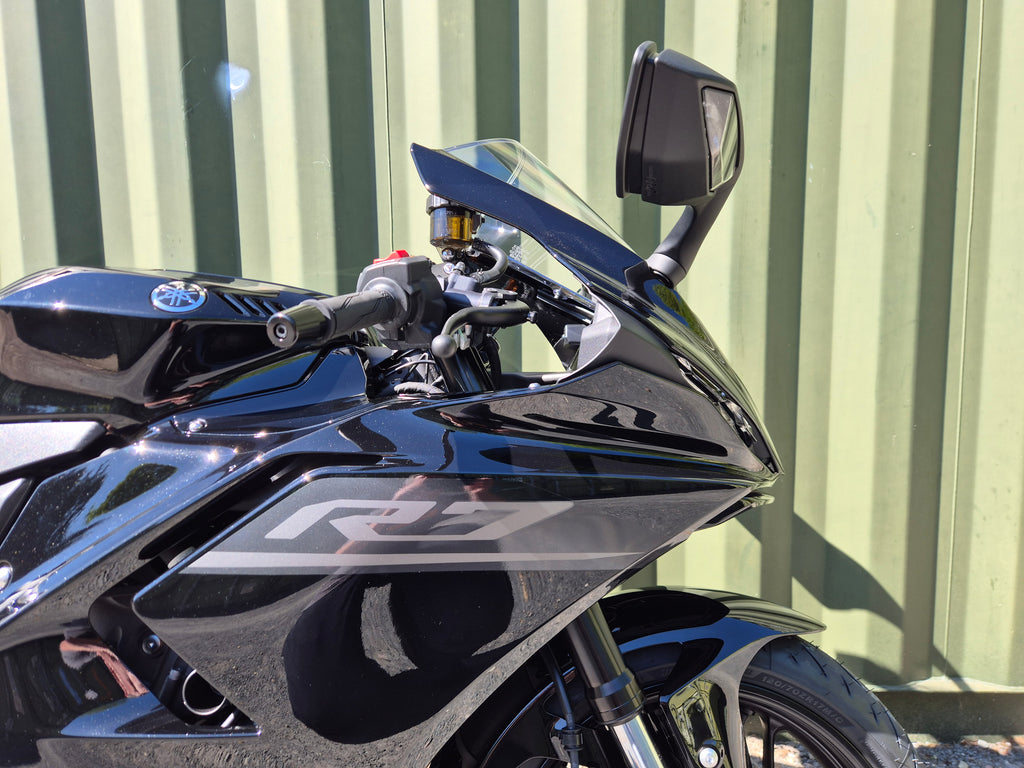 Yamaha R7 - In stock