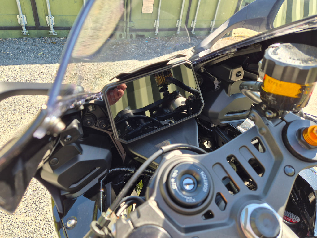 Yamaha R7 - In stock