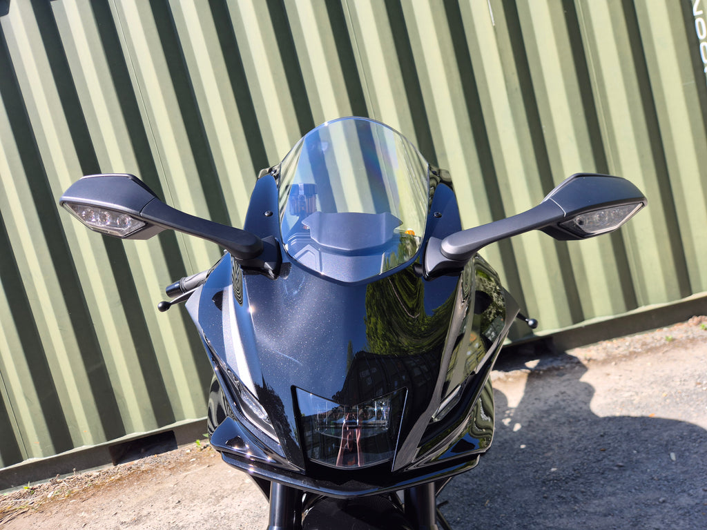 Yamaha R7 - In stock