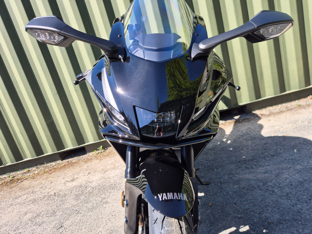 Yamaha R7 - In stock