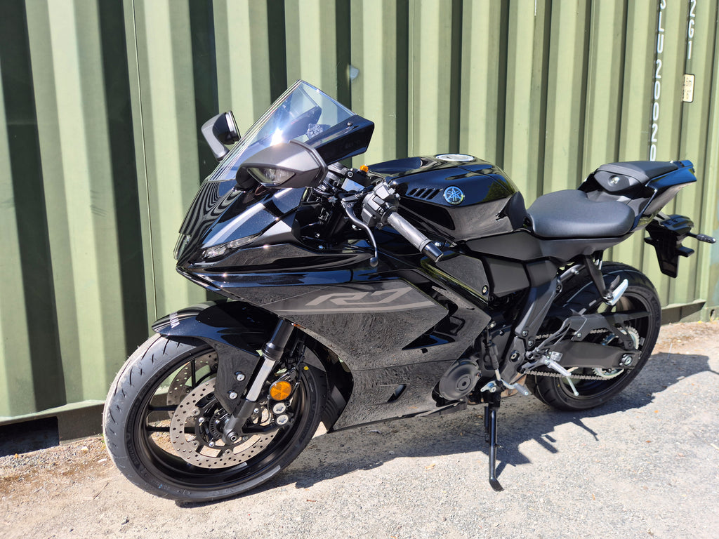 Yamaha R7 - In stock