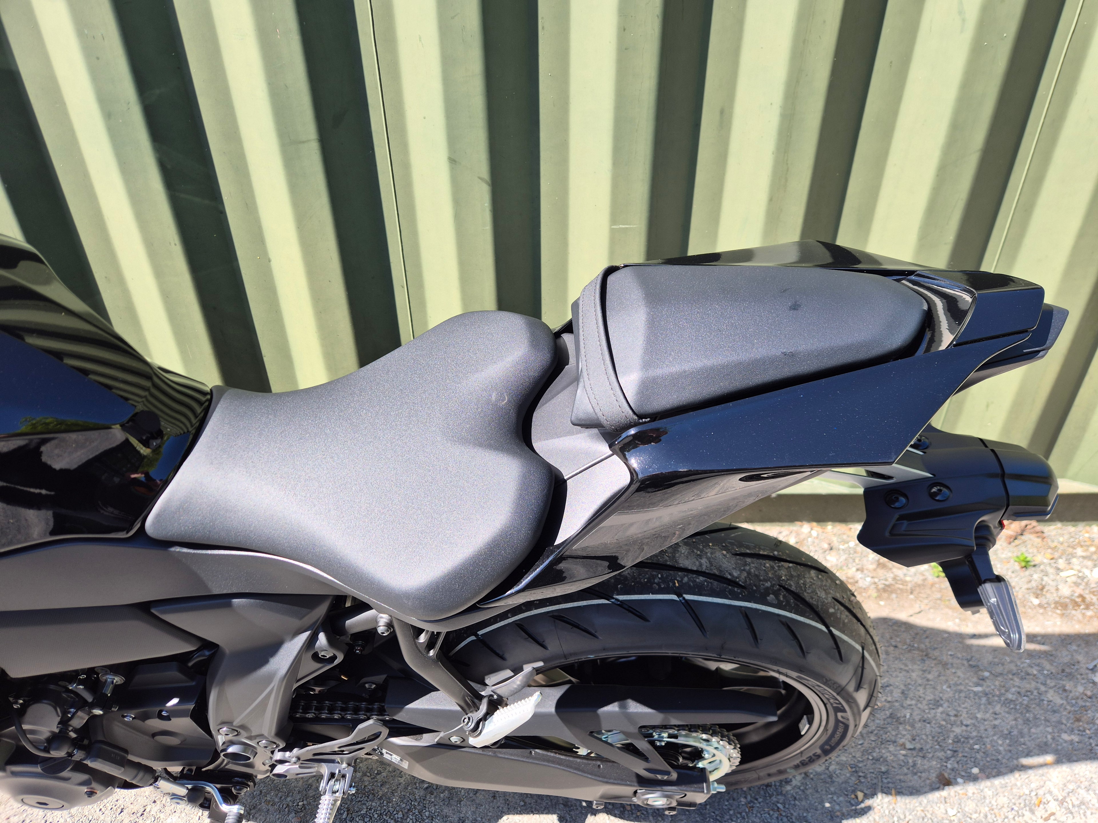 Yamaha R7 - In stock