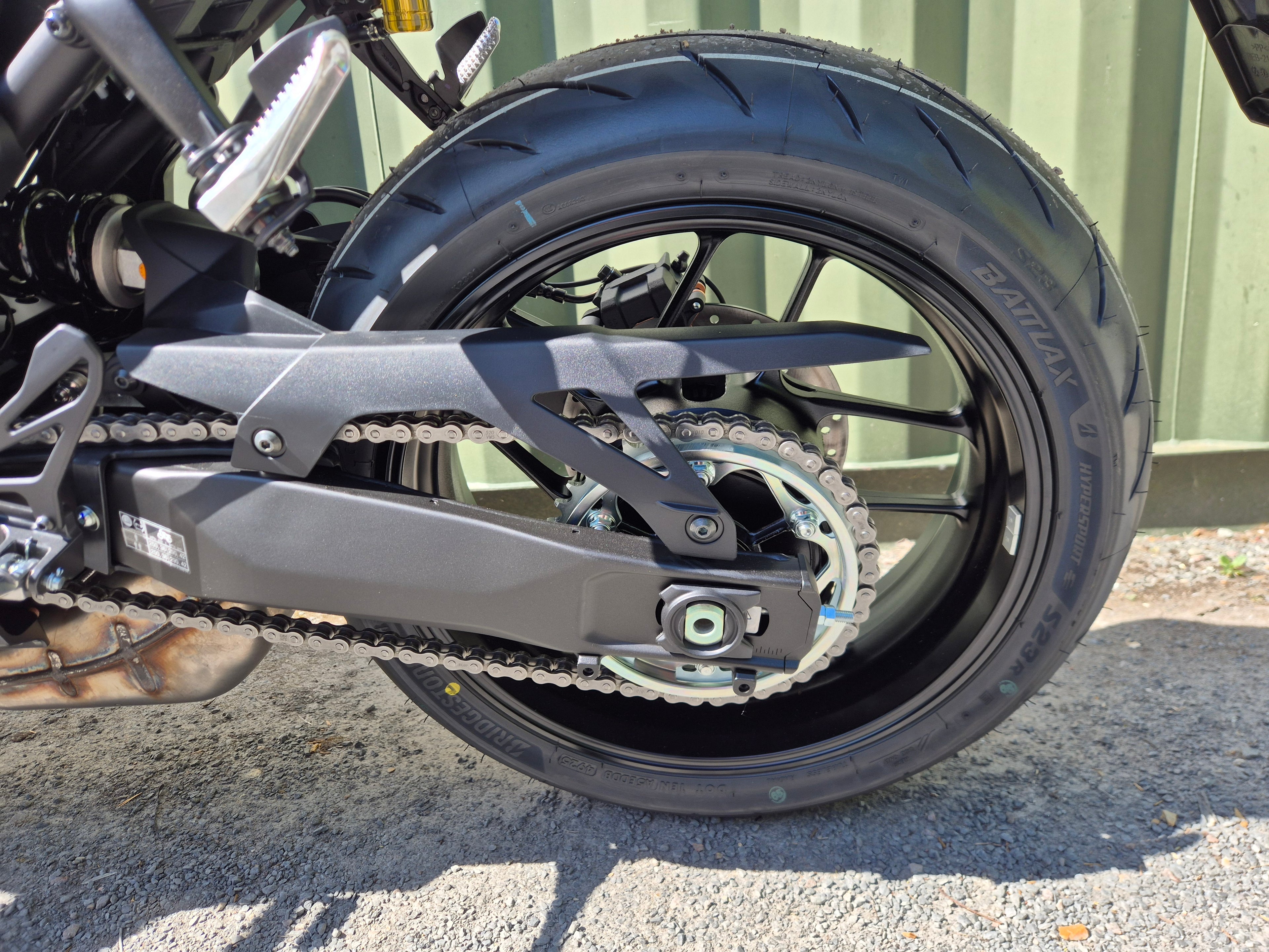 Yamaha R7 - In stock