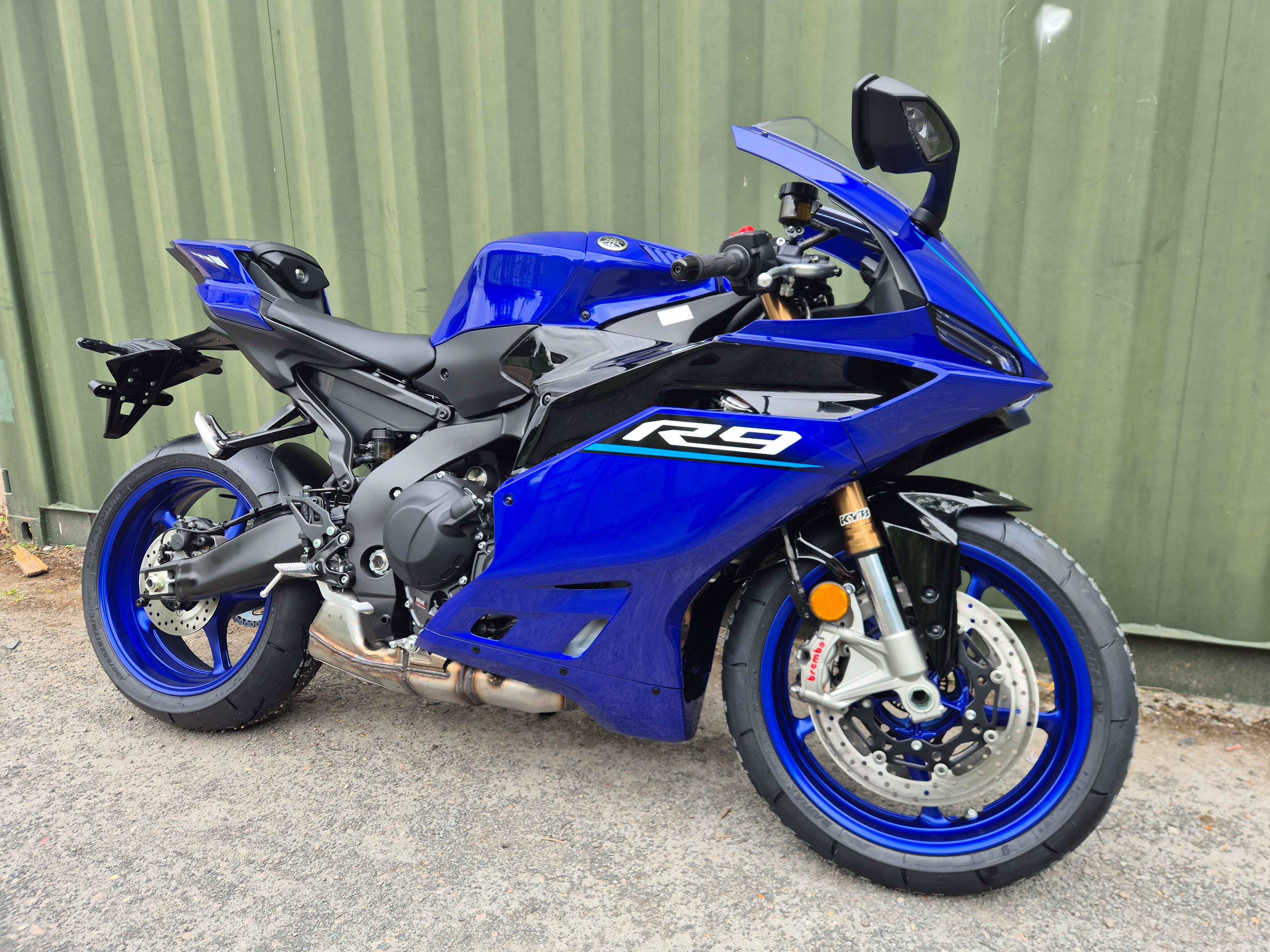 Yamaha R9 - IN STOCK!