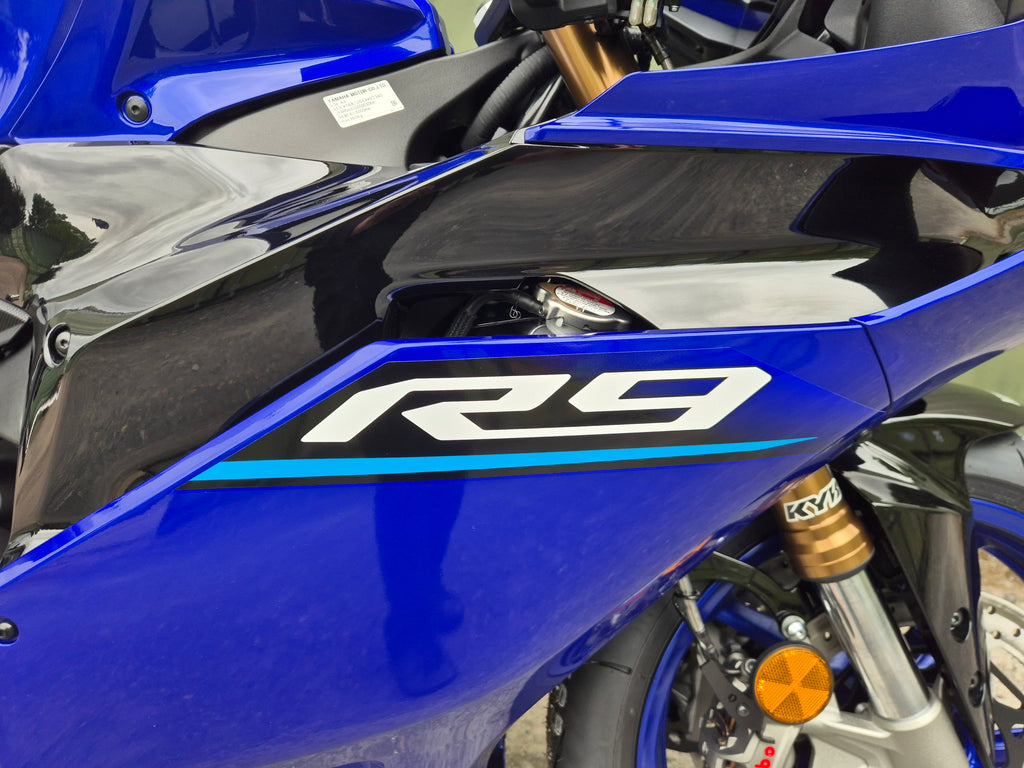 Yamaha R9