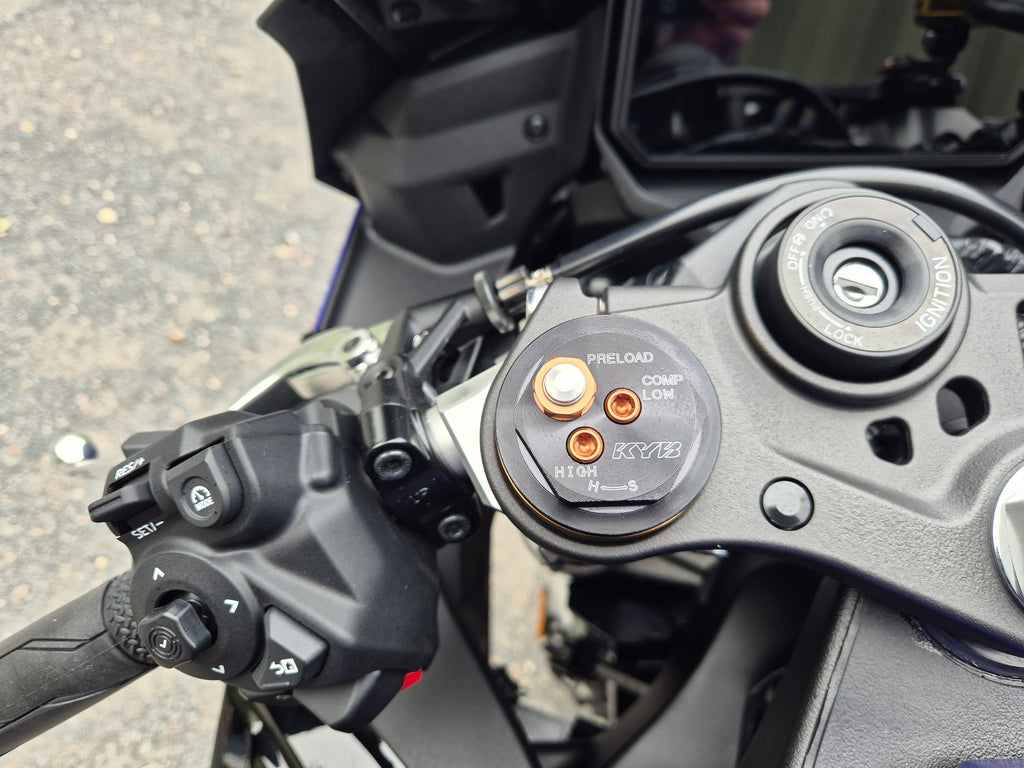 Yamaha R9