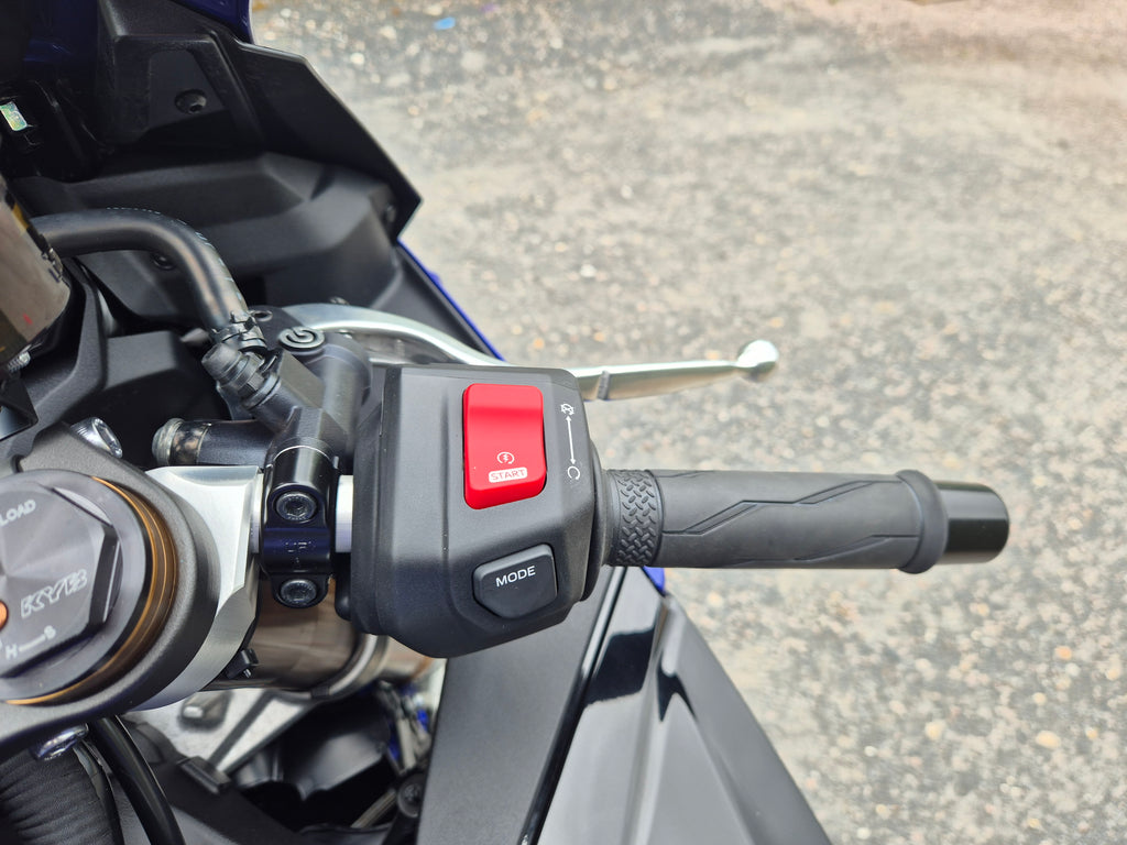 Yamaha R9