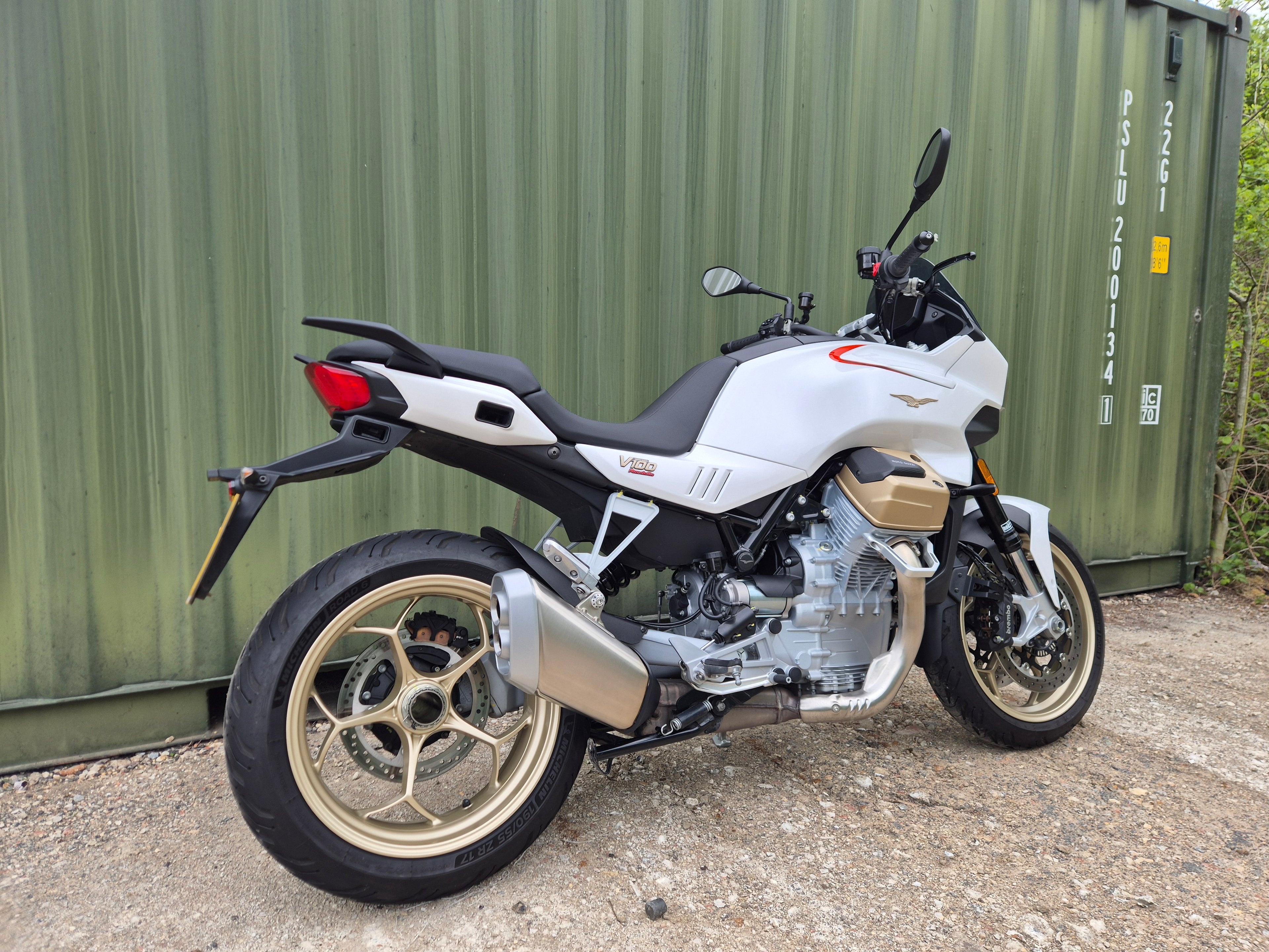 Moto Guzzi V100 Mandello