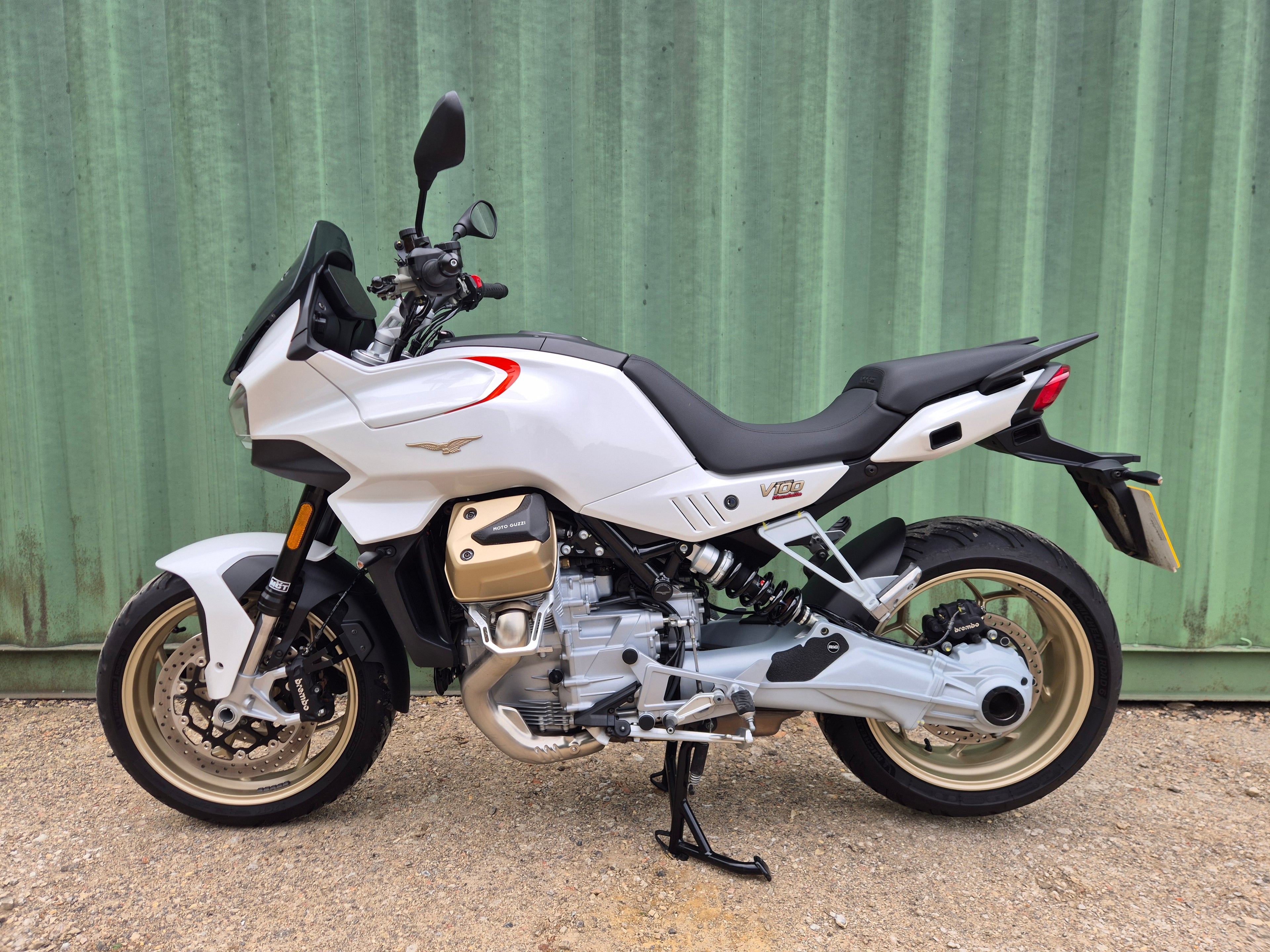 Moto Guzzi V100 Mandello