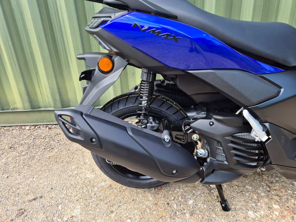 Yamaha NMAX 125 £400 FREE ACCESSORIES!