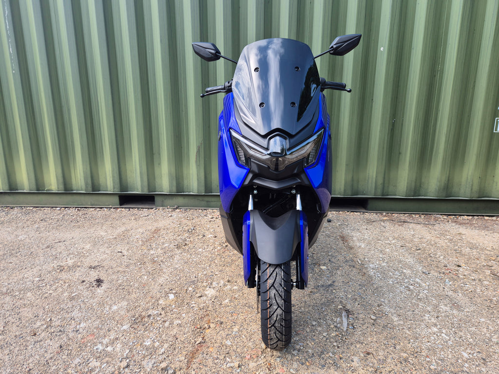 Yamaha NMAX 125 £400 FREE ACCESSORIES!