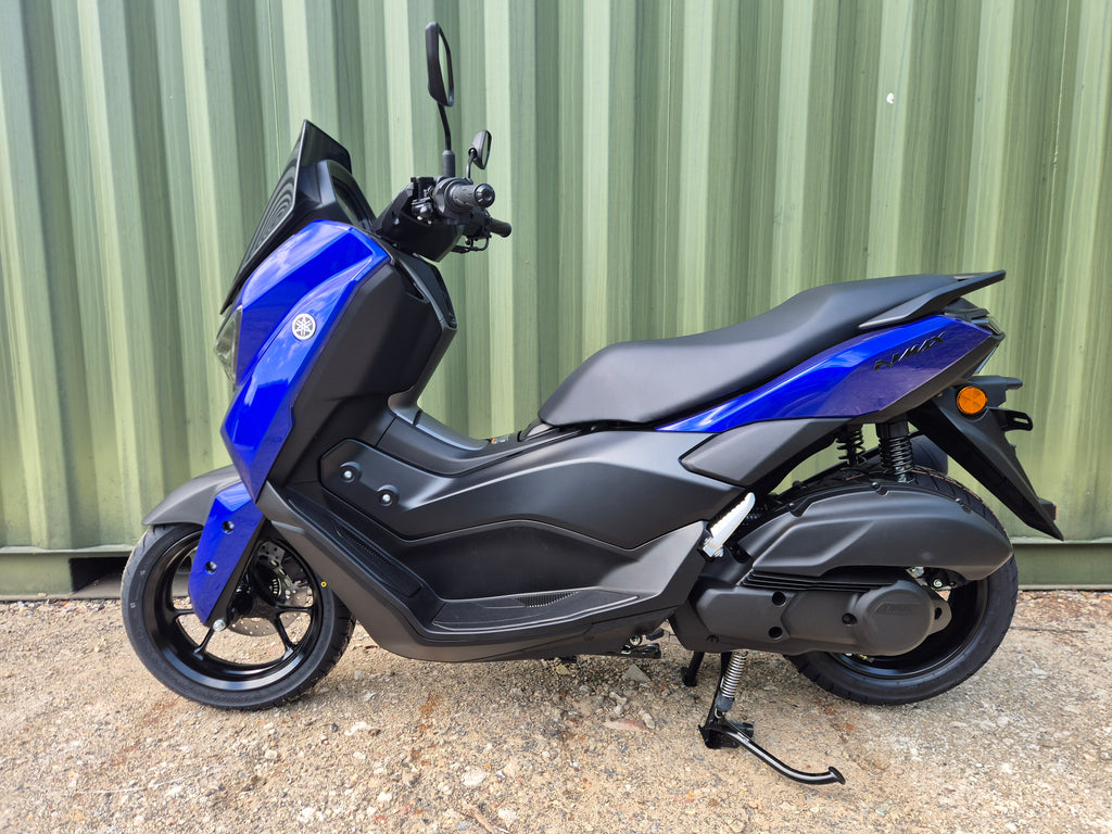 Yamaha NMAX 125 £400 FREE ACCESSORIES!