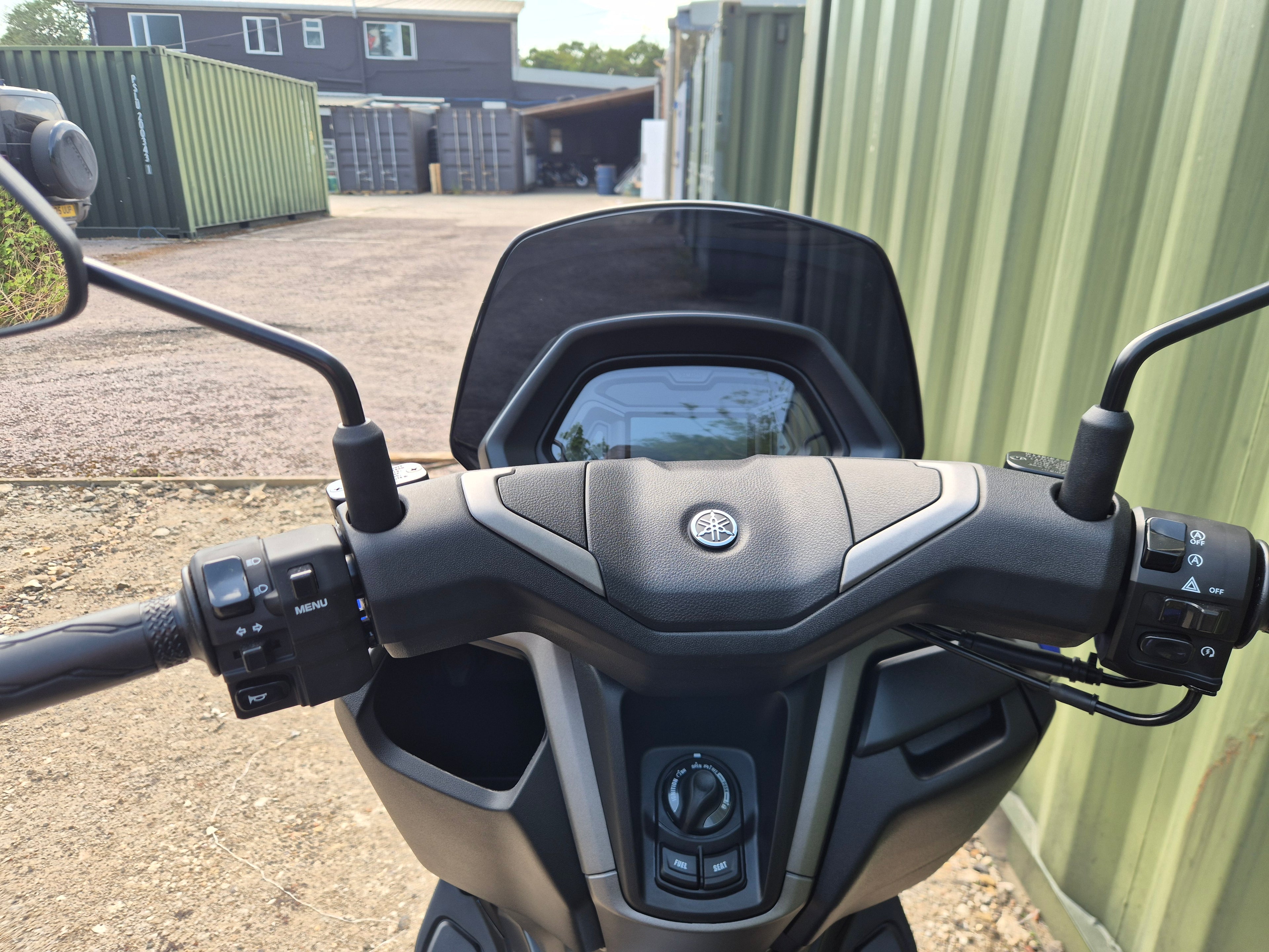 Yamaha NMAX 125 £400 FREE ACCESSORIES!