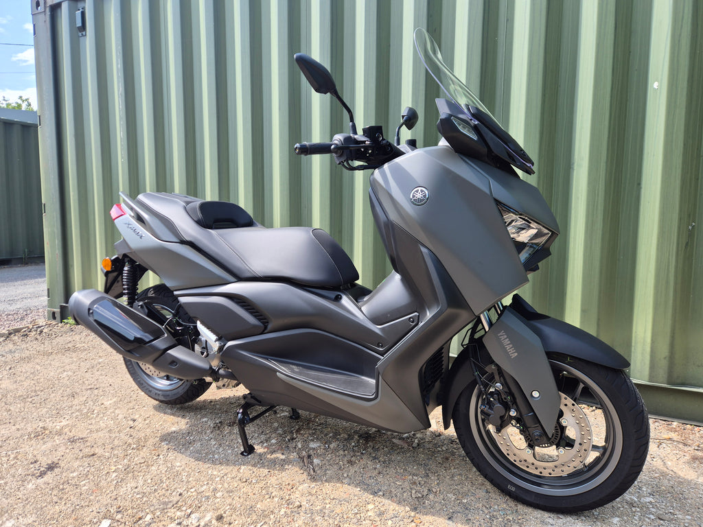Yamaha XMAX 300