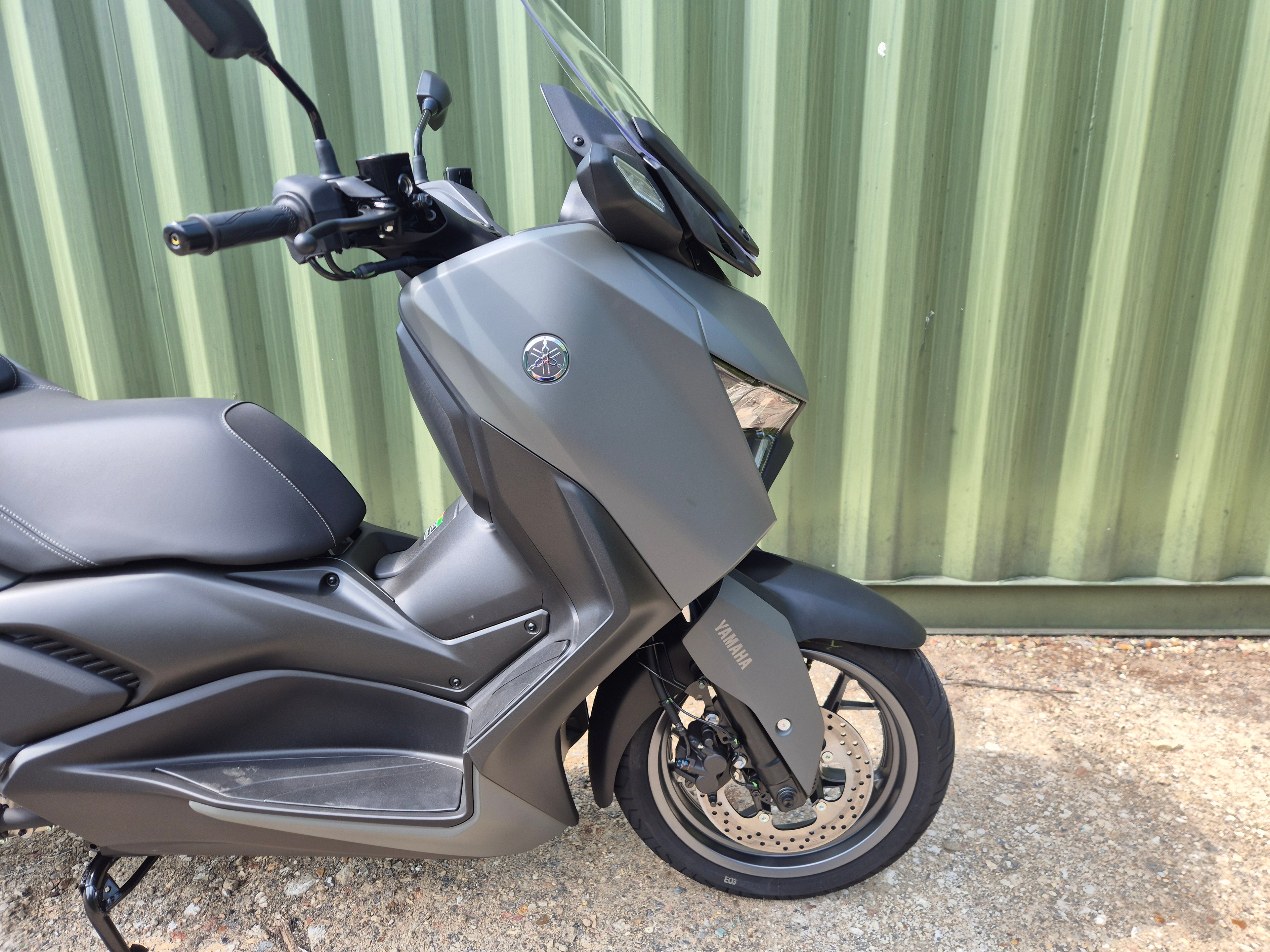 Yamaha XMAX 300